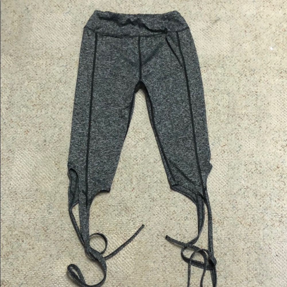 Calf wrap leggings